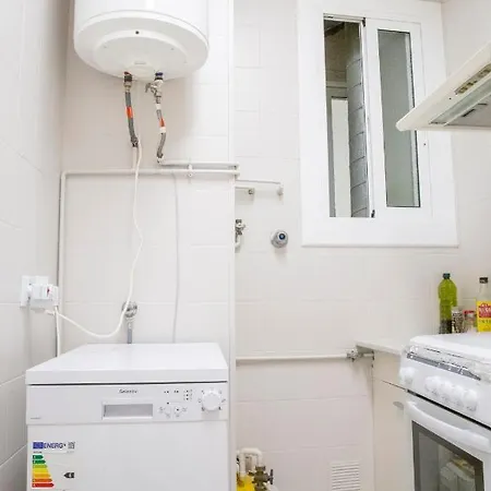 Precioso Apartamento En דירה *