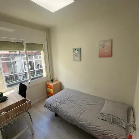Precioso Apartamento En דירה *