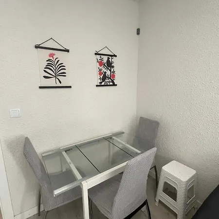 Precioso Apartamento En * Premia De Dalt